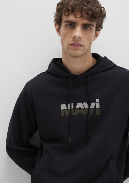 0S10395-900 Mavi Logo Siyah Sweatshirt fiyatları