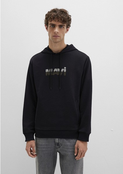 0S10395-900 Mavi Logo Siyah Sweatshirt fırsatları