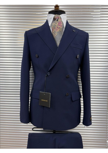 Koyu Mavi Kruvaze Modern Fit Takım Elbise fırsatları