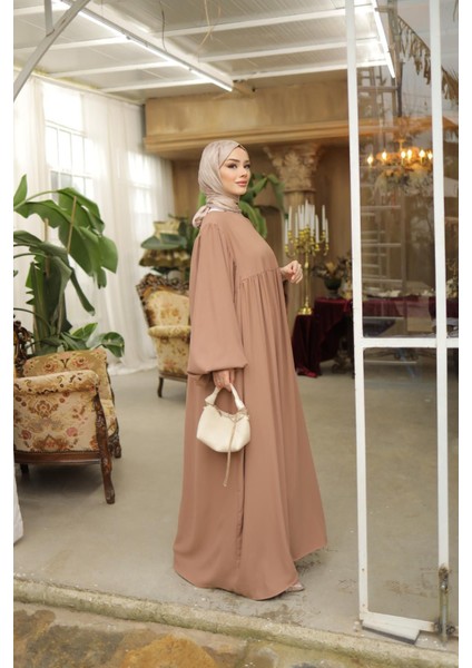 Açık Bej Tesettür Balon Kollu Oversize Elbise Standart Beden ( 36 - 42 ) Uyumludur 1692 indirimleri