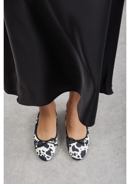 Milky Kadın Desenli Deri Babet modelleri