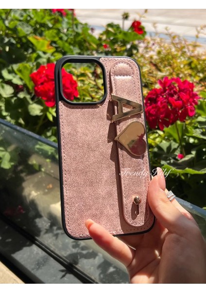 iPhone (15 Pro Max) Uyumlu Kişiselleştirilebilir Charmlı Kılıf