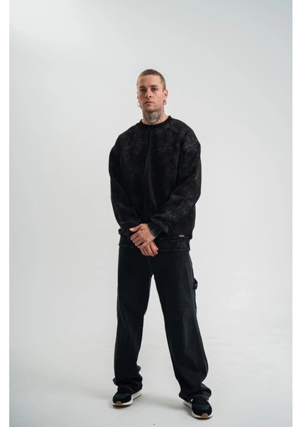 Unisex Bisiklet Yaka Özel Pis Dikişli Yıkamalı Sweatshirt - Siyah