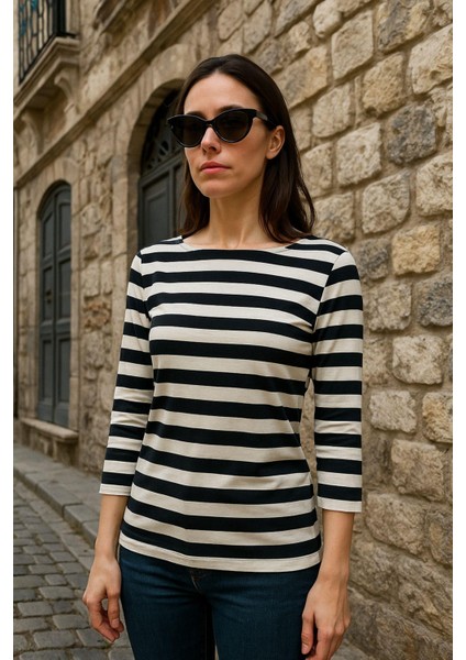 Kadın Çizgili Basic Bluz - Siyah-Beyaz 3/4 Kol - Günlük Rahat Şık Kombin - Yeni Sezon Trend indirimleri