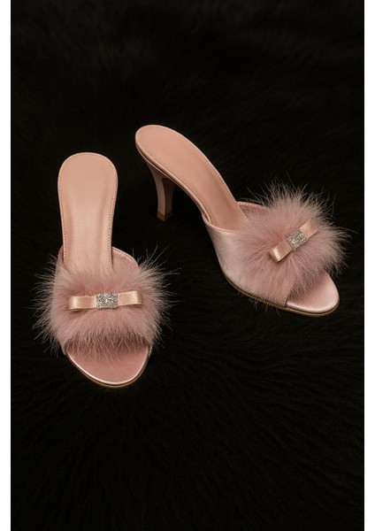 Kadın Giyim Peluş & Kurdele Detaylı Taşlı Çeyizlik - Hediyelik Ev Terliği LL.GC215.001 fiyatları