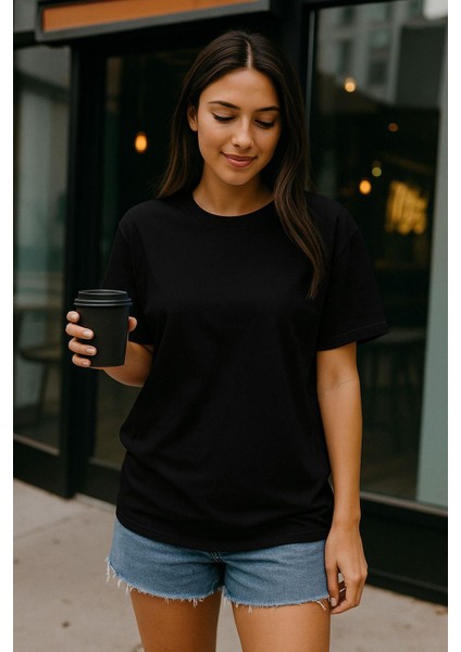 Kadın Siyah %100 Pamuk Oversize Basic Tişört – Rahat Kalıp Relaxed Bisiklet Yaka T-Shirt fırsatları