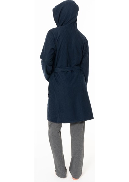 Kadın Uzun Ince Yumuşak Polar Sabahlık S26127 Kapüşonlu Kemerli Cepli modelleri