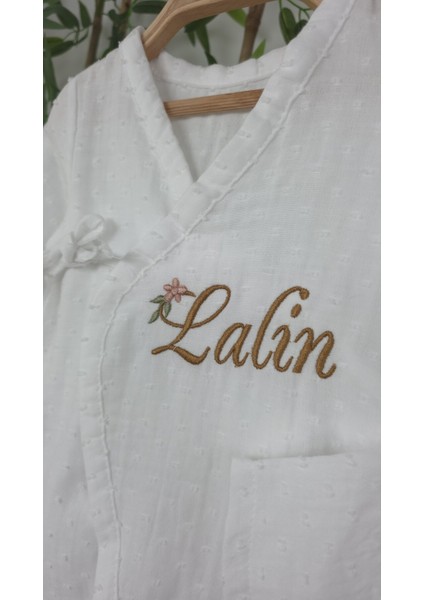 Müslin Yeni Doğan 4katlı Organik %100PAMUK Kişiye Özgü Nakışlı Hastane Çıkış Seti-Papatya Model1 fırsatları