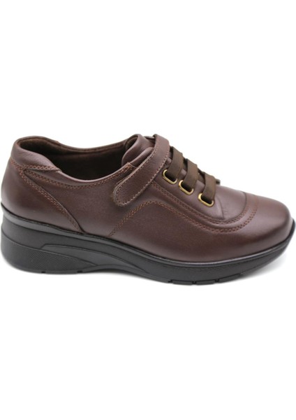 044-050 Kadın Deri Ayakkabı