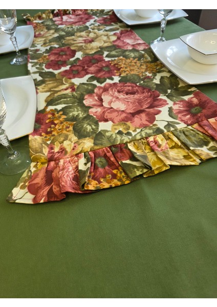 Iki Tarafı Fırfırlı Runner Çiçekli fiyatları