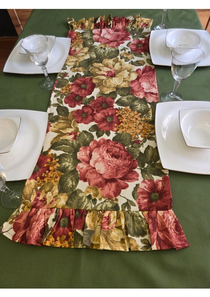 Iki Tarafı Fırfırlı Runner Çiçekli modelleri