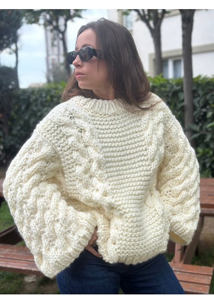 Kadın Oversize Kazak Örgü Beyaz Cardigan Salaş Kalın Üst