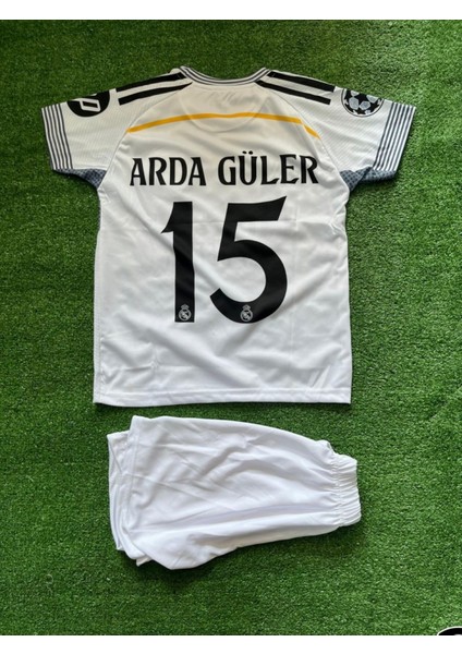 Real Madrid Arda Güler 15 Numara Yeni Sezon Çocuk Forma Takımı4'lü Set Çorap+ Bileklik modelleri