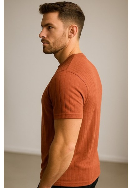 Erkek Kiremit Rengi Rahat Kalıp Önyüzü Baskılı Tişört modelleri