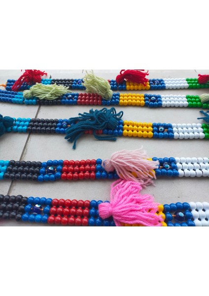3 Sıra Boncuklu Püsküllü Renkli Tasma 1 Adet Yular 3.5X57 cm Boncuk Uzunluğu modelleri