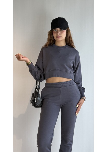 Kadın Bisiklet Yaka Uzun Kollu Crop Top Sweatshirt Eşofman Takımı modelleri