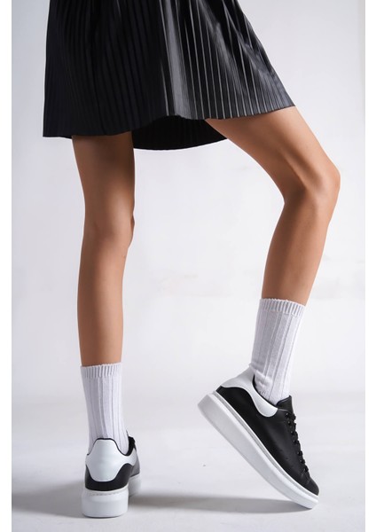Samira Premium Ortopedik Siyah Beyaz Kadın Sneaker fırsatları