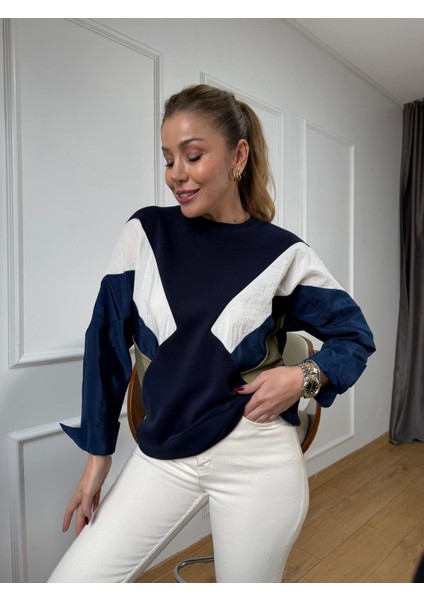 Lacivert Paraşüt Detay Sweatshirt indirimleri