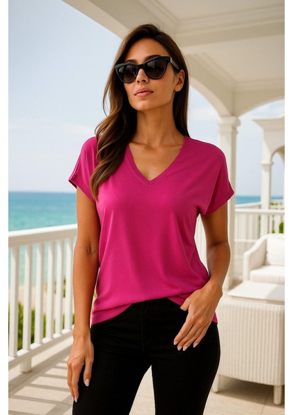 Kadın Pembe Viskon V Yakalı T-Shirt Kısa Kol Rahat Kesim Bluz modelleri