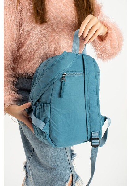 Kadın Sırt Çantası Ultra Hafif Poliamid Kumaş Su Geçirmez Çok Cepli Günlük Sırt Çantası 35*25 cm modelleri