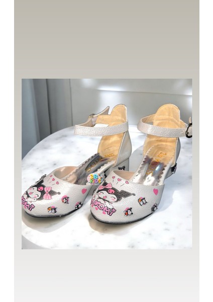 Kuromi Işıklıkostüm Saçeldiventopuklu Ayakkabıseti(Ayakkabı Numarasını Mesaj Yazınız 26-36 Arasıdır) modelleri