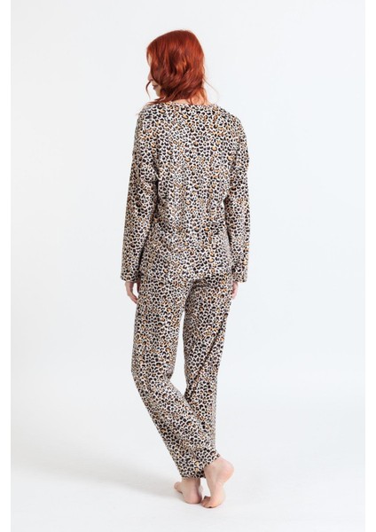 Kadın 13504-577 Leopar Desen Kadife Pijama Takımı Leopar fiyatları