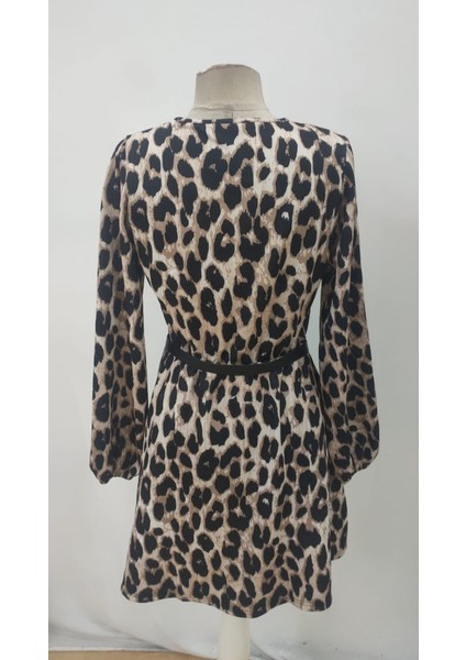 Kadın Kruvaze Yaka Kemerli Leopar Desenli Modal Kumaş Mini Elbise indirimleri