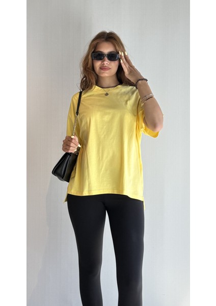 Kadın Bisiklet Yaka Kısa Kollu Oversize Basic Tişört modelleri