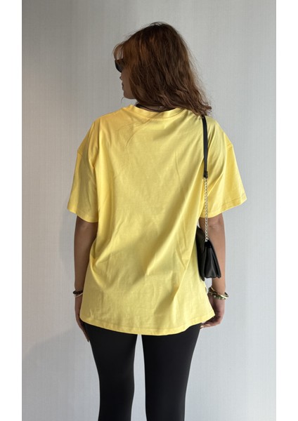 Kadın Bisiklet Yaka Kısa Kollu Oversize Basic Tişört