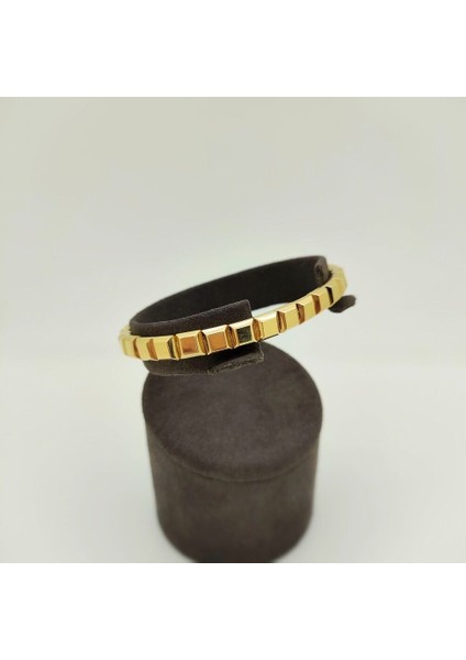 Kare Plaka Altın Esneyen Bilezik- KLP0336 fırsatları