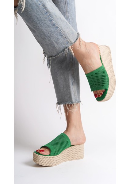 Marla Dolgu Topuklu Ortopedik Taban Hasır Görünümlü Triko Kadın Terlik Tkt - Yeşil modelleri