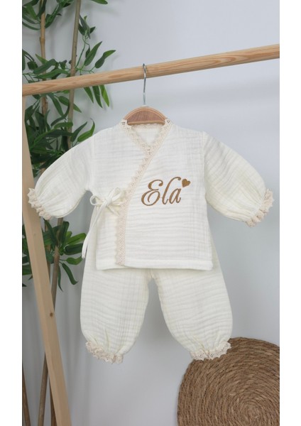 Müslin Yeni Doğan 4katlı Organik %100PAMUK Kişiye Özgü Nakışlı Hastane Çıkış Seti (Kalpli Model-3)