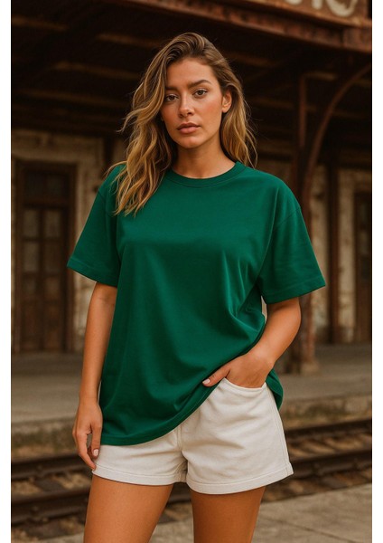 Kadın Yeşil %100 Pamuk Oversize Basic Tişört – Rahat Kalıp Relaxed Bisiklet Yaka T-Shirt modelleri