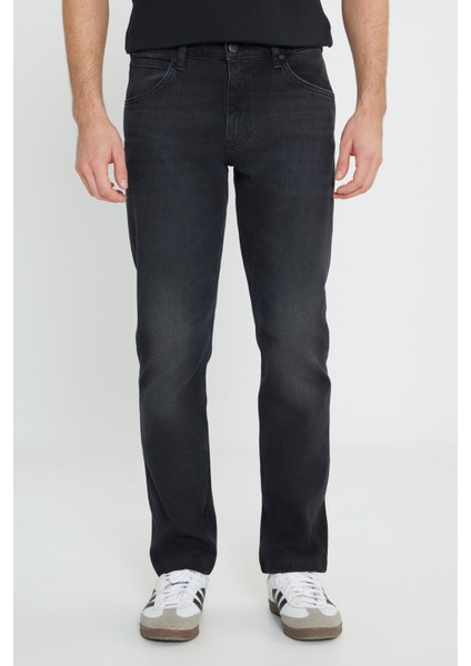 Regular Fit Düşük Bel Esnek Greensboro Erkek Jean Pantolon MW15Q01358 modelleri