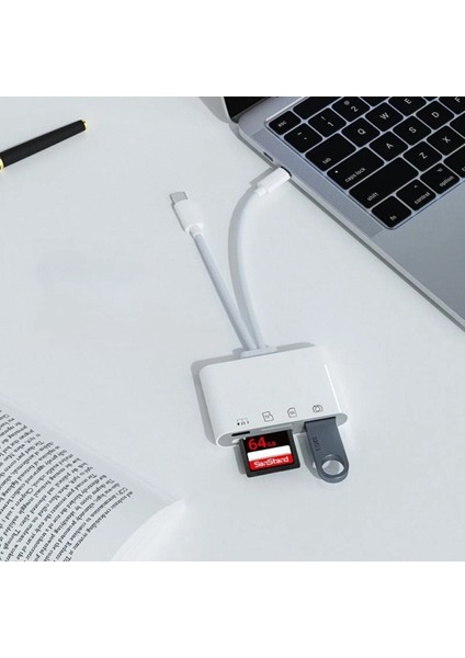 4 In 1 Lightning Type-C Çıkışlı Çoklu Kablolu Otg Çevirici Adaptör Sd Tf Kart Okuyucu USB Hub