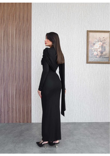 Şal Yaka Omuz Büzgülü Elbise indirimleri