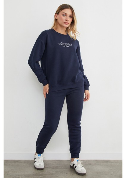 3 Iplik Manhattan Baskılı Bisiklet Yaka Sweatshirt modelleri