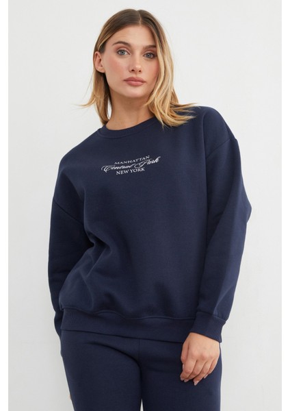 3 Iplik Manhattan Baskılı Bisiklet Yaka Sweatshirt fırsatları