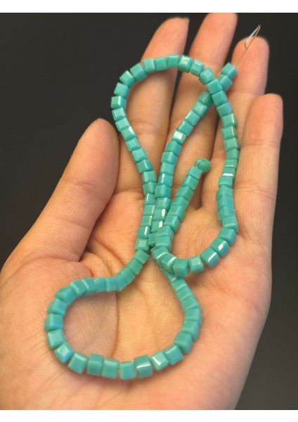 102 Adet Kristal Kare Delikli Turkuaz Boncuk Set 0,50 mm modelleri