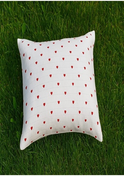 Müslin Yastık Kılıfı % 100 Pamuklu Yıldılı Kalpli 35X44