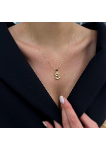 S Harfi Taşlı Kolye Ucu - KLU0676