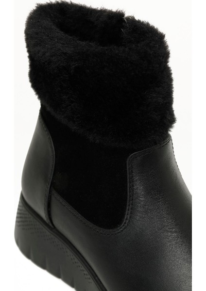 105657.Z5PR Siyah Kadın Dolgu Topuk Bot