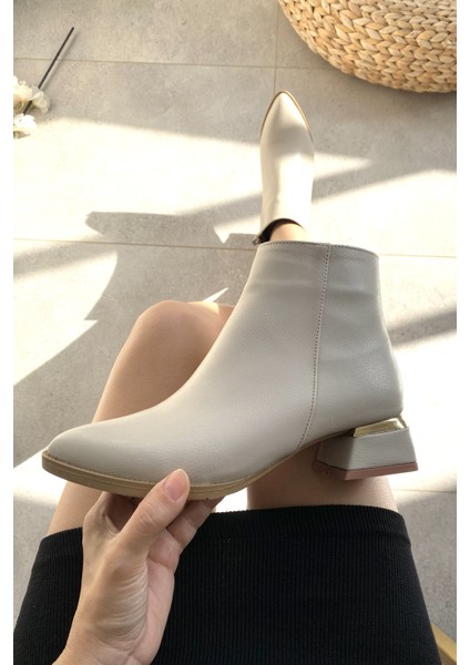 Krem Cilt 4 cm Kalın Galvaniz Topuklu Şık Günlük Kadın Bot TMD2024800
