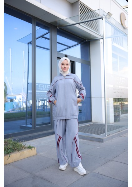 Kadın Şık Spor Eşofman Takımı Fermuarlı & Alt Üst Takım 495 modelleri