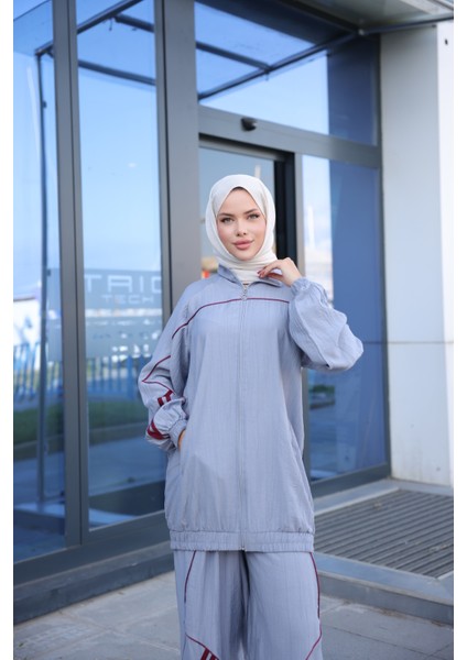 Kadın Şık Spor Eşofman Takımı Fermuarlı & Alt Üst Takım 495 fırsatları
