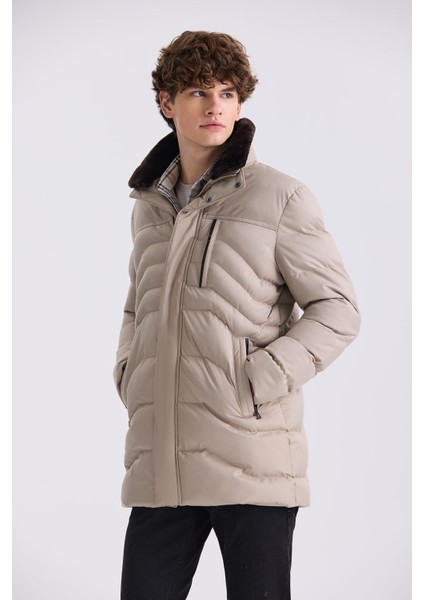 Vızon Regular Fit Yaka Kürklü Kışlık Mont Mont indirimleri