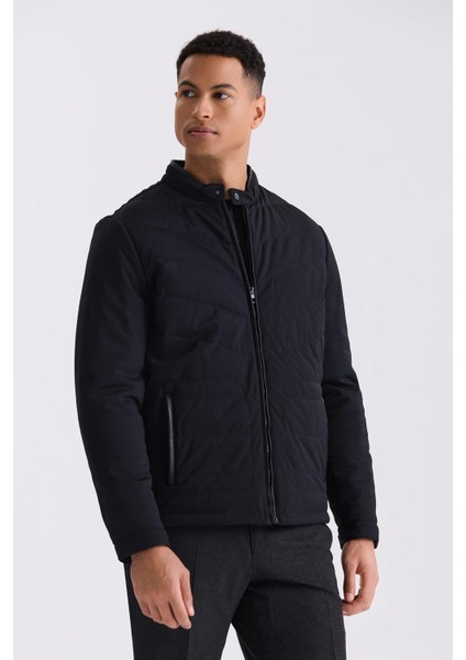 Siyah Comfort Fit Dik Yaka Önü Fermuarlı Mevsimlik Mont indirimleri