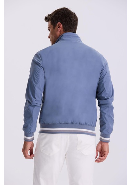 Mavi Comfort Fit Dik Yaka Rahat Kesim Mevsimlik Mont