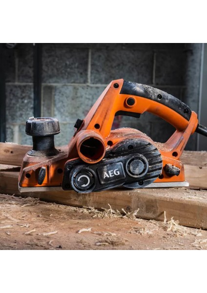 PL 700 Planya Makinası 700 W 82 mm - 4935472008