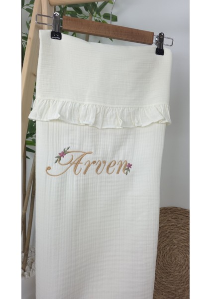 Müslin Yeni Doğan 4katlı Organik %100PAMUK Kişiye Özgü Nakışlı Hastane Çıkış Seti-Papatya modelleri